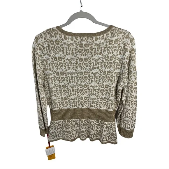 Ruby Rd. Top - Picture 2 of 6